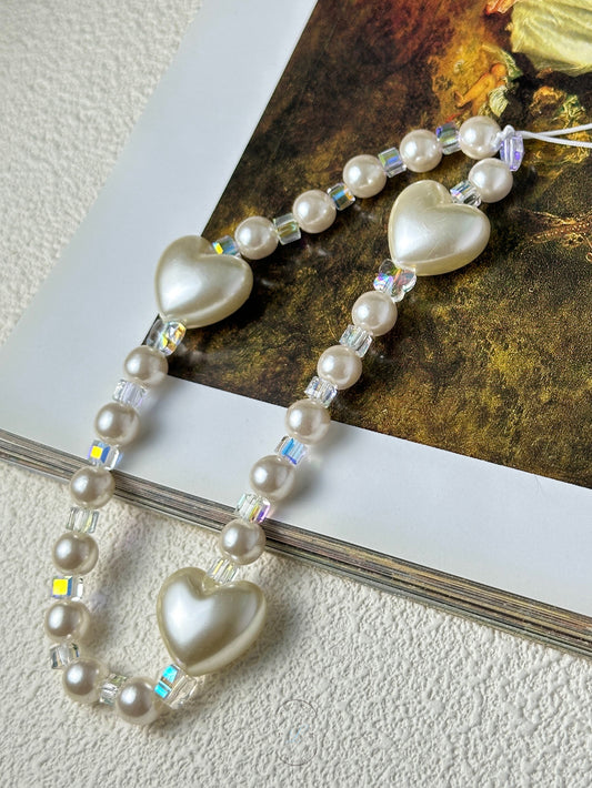 Heart Me Pearl Phone Strap