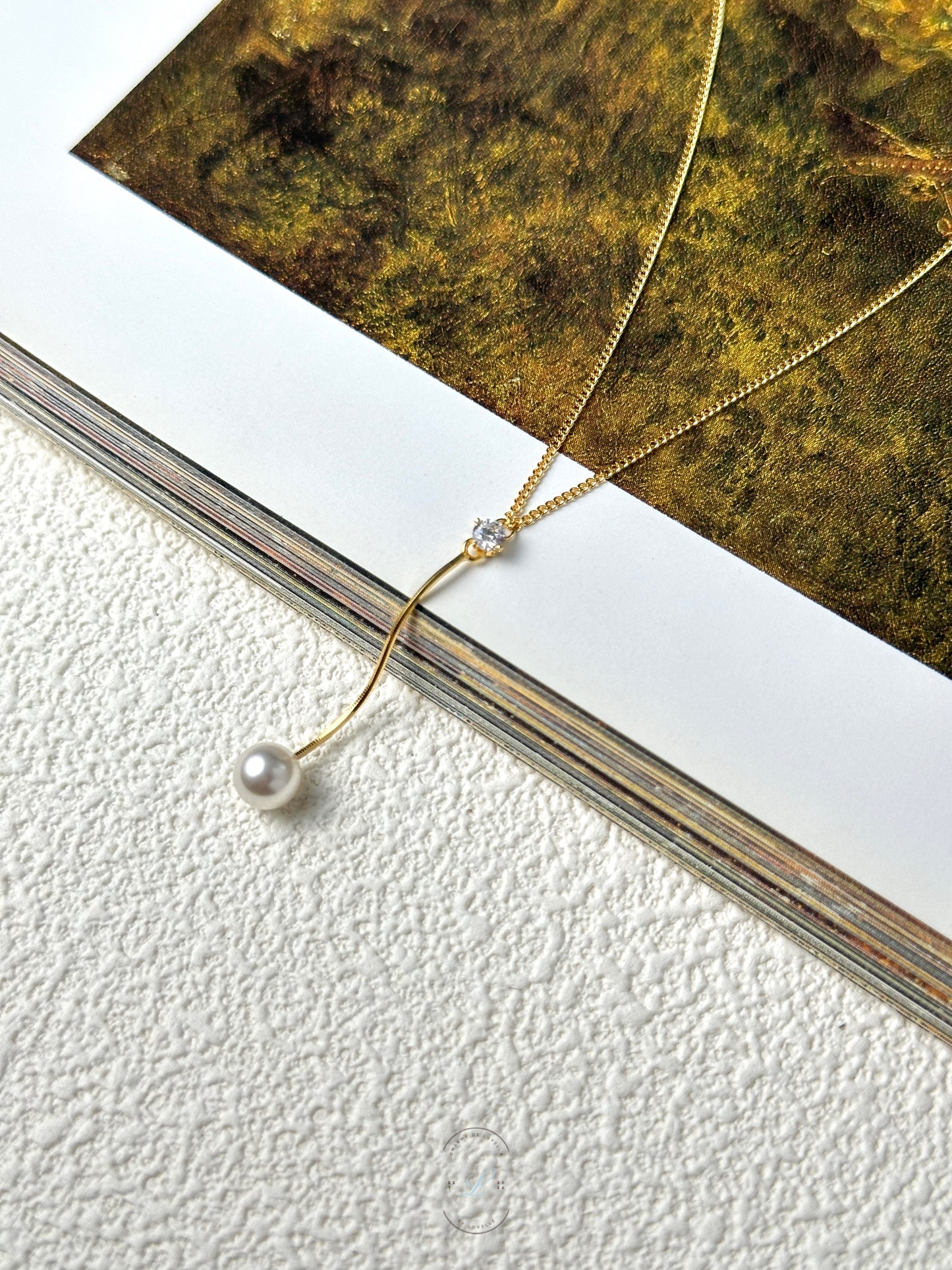 Diamond Pearl Necklace